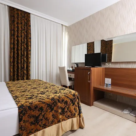 The Corner Park Otel Antalya