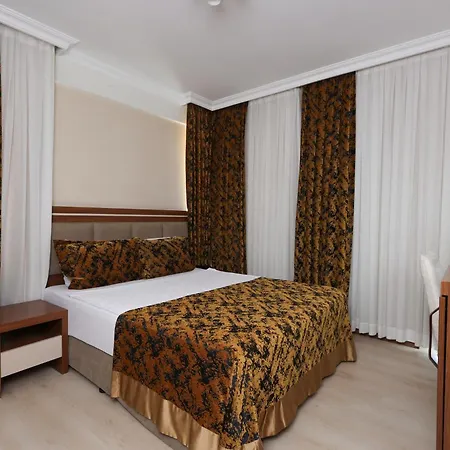Otel The Corner Park Antalya